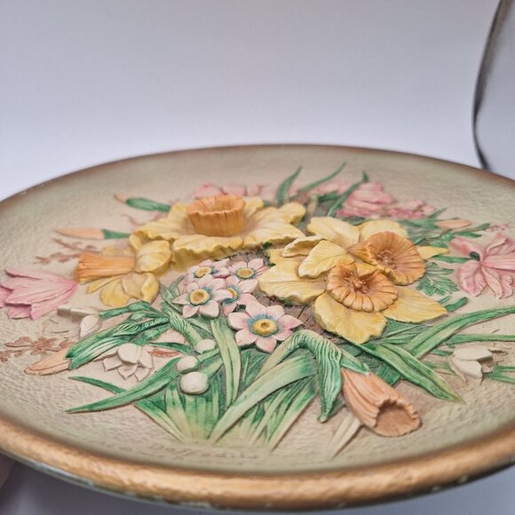 VINTAGE 1950'S BOSSONS ENGLAND HAND PAINTED CHALKWARE WALL PLATE 3D DAFFODILS - Picture 11 of 11